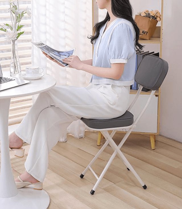折りたたみ椅子 スマート収納 背もたれ付き折りたたみ椅子