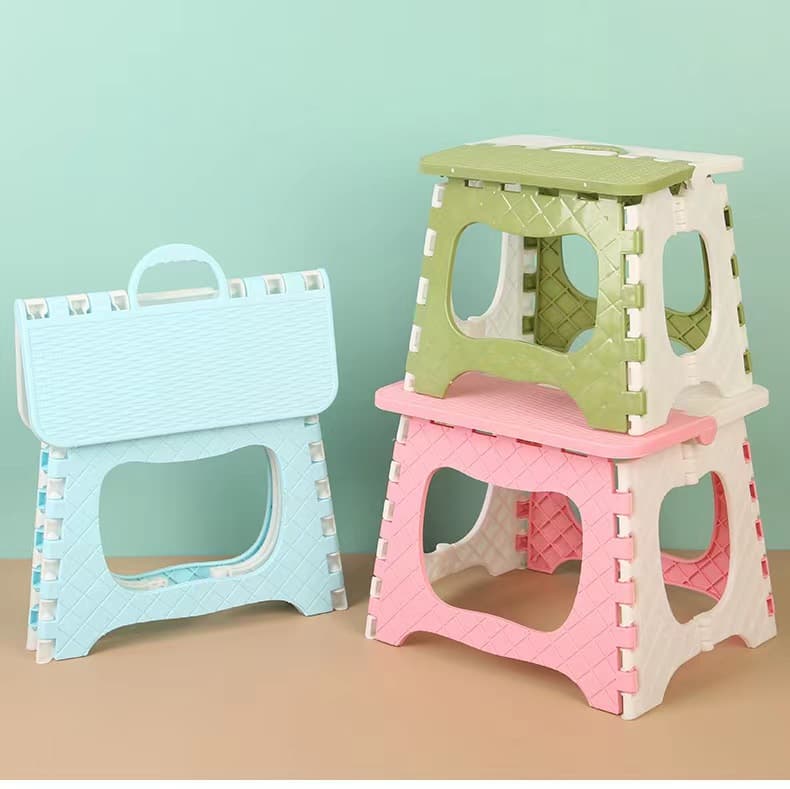 折りたたみ椅子 コンパクトに収納できる持ち運び便利な踏み台