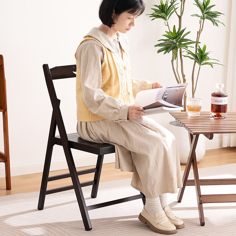 折りたたみ椅子 やさしい笑顔の木製折りたたみ椅子