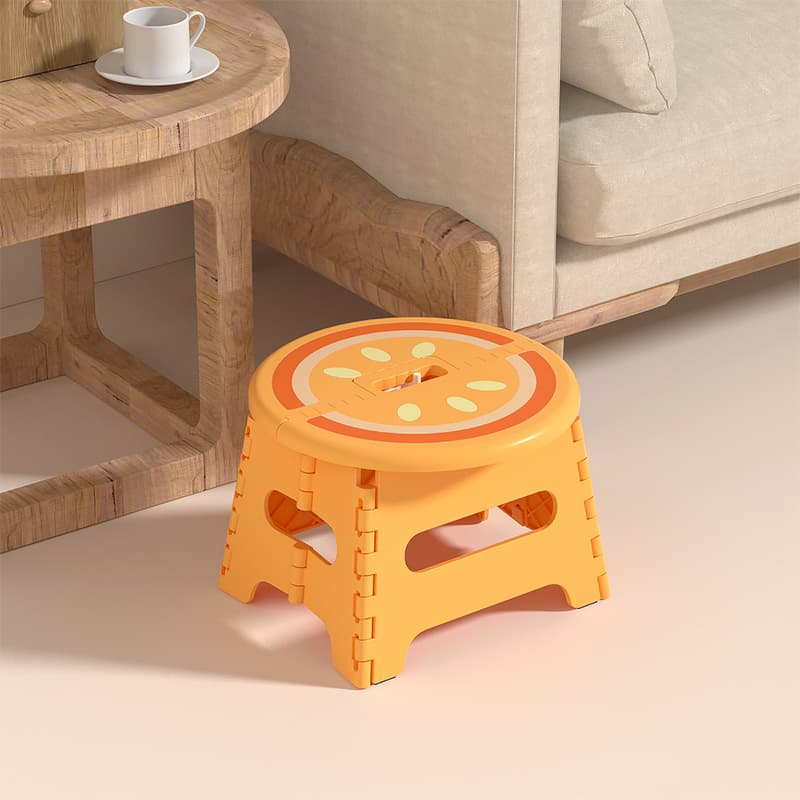 折りたたみ椅子 フルーツモチーフの折りたたみスツール