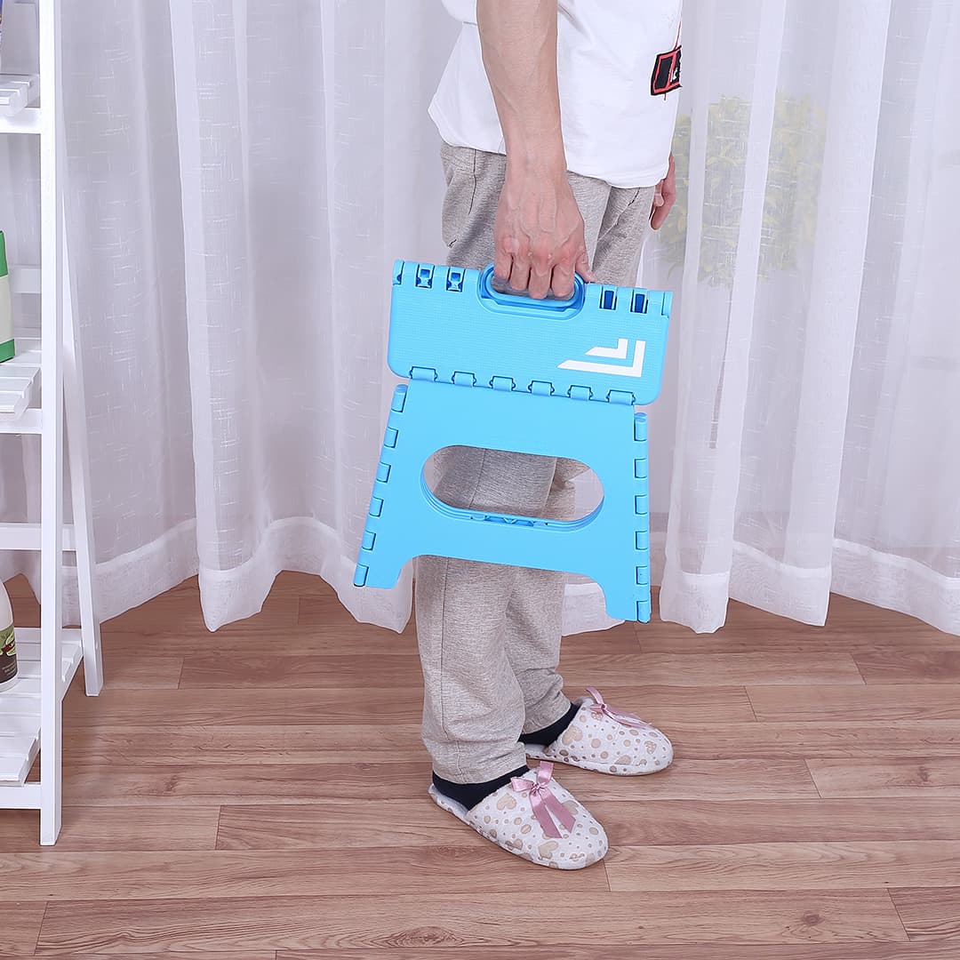 折りたたみ椅子 コンパクト収納 背もたれ付き踏み台