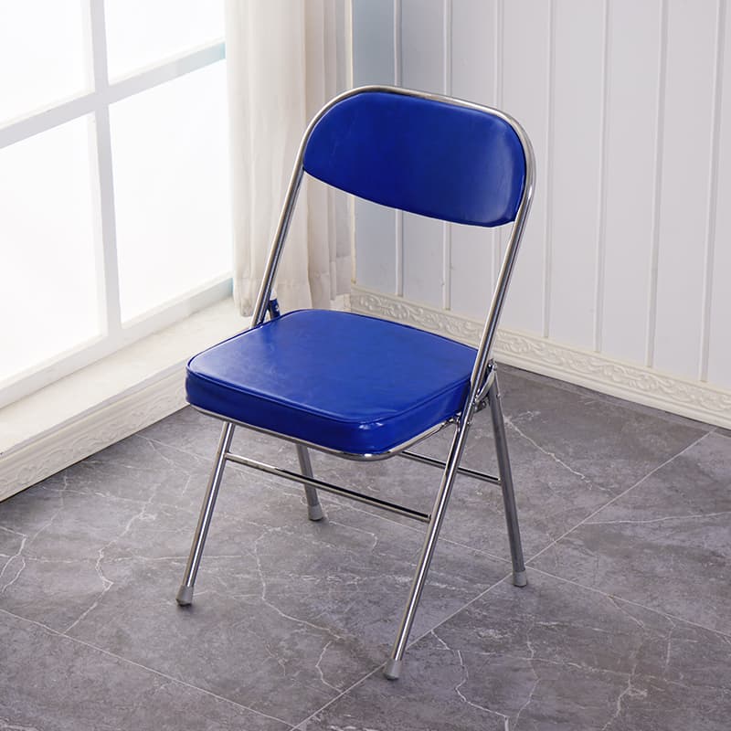 折りたたみ椅子 ゆったり座面の快適レザーチェア