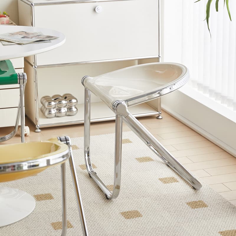 折りたたみ プラスチック 透明シンプル折りたたみチェア