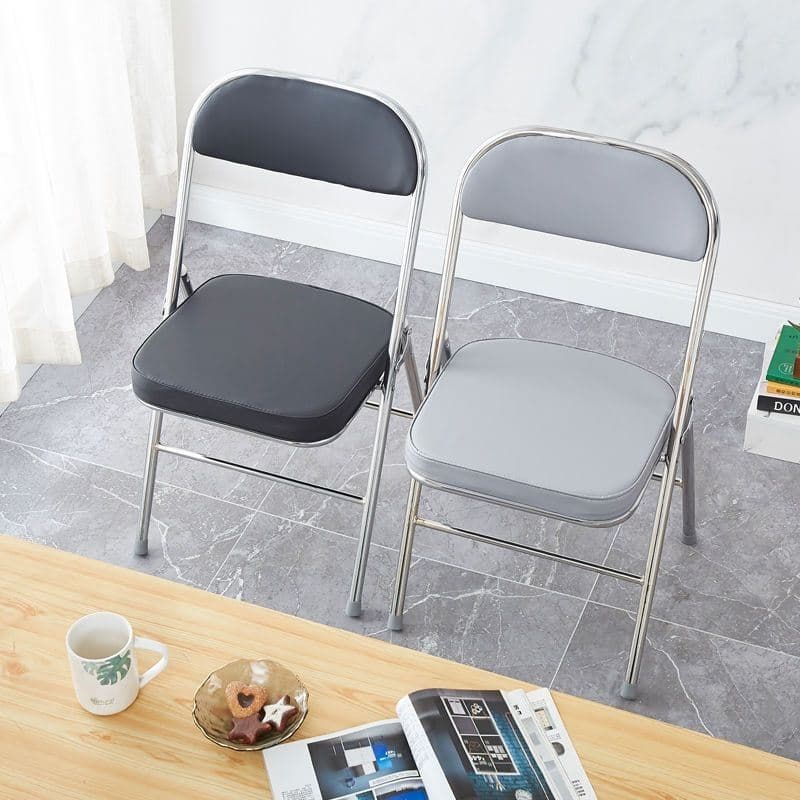 折りたたみ椅子 やさしい座り心地のコンパクトチェア