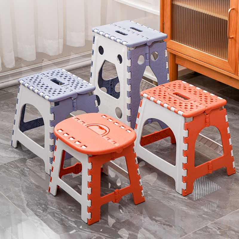 折りたたみ椅子 便利な折りたたみ踏み台